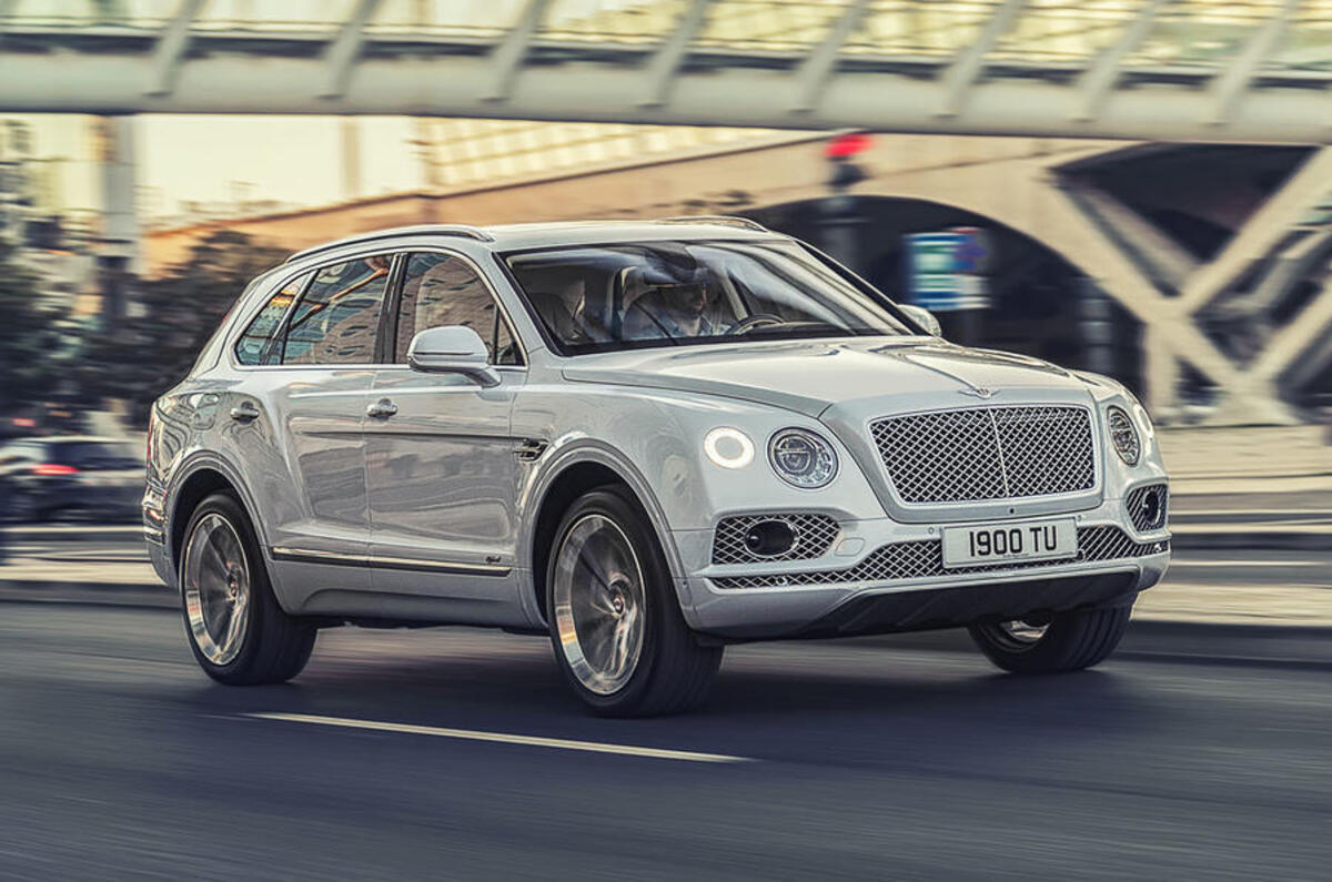 bentley bentayga hybrid