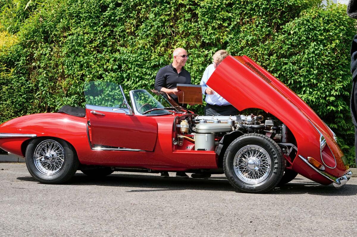 Bentley feature Jaguar E Type Bentley feature Jaguar E Type