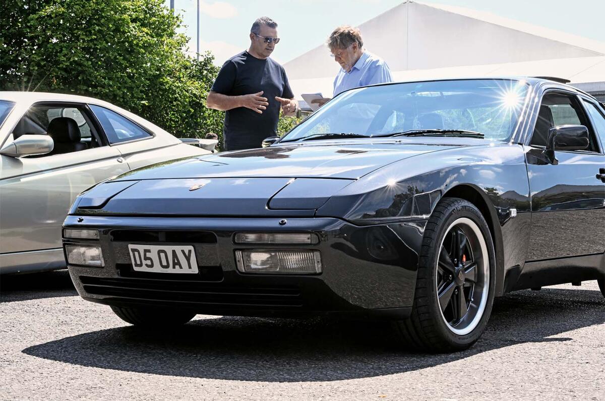 Bentley feeature Porsche 944 Bentley feeature Porsche 944