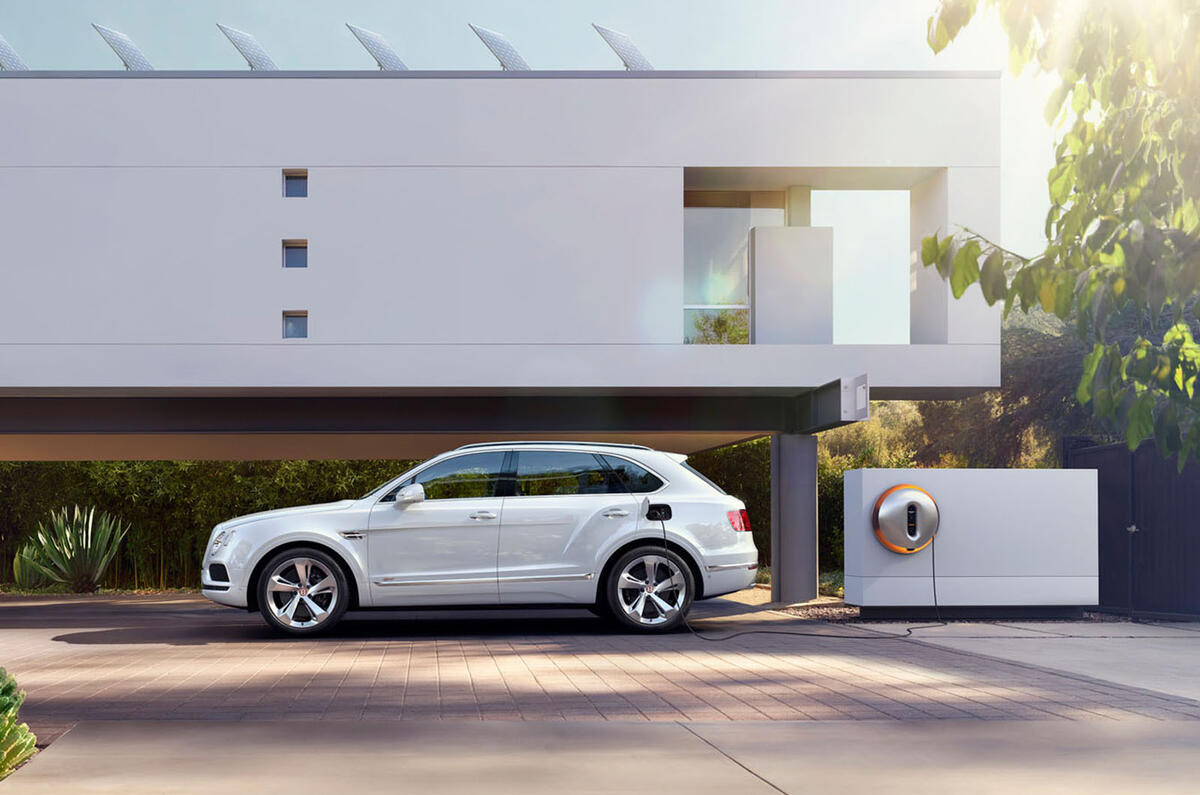 Bentley Bentayga hybrid