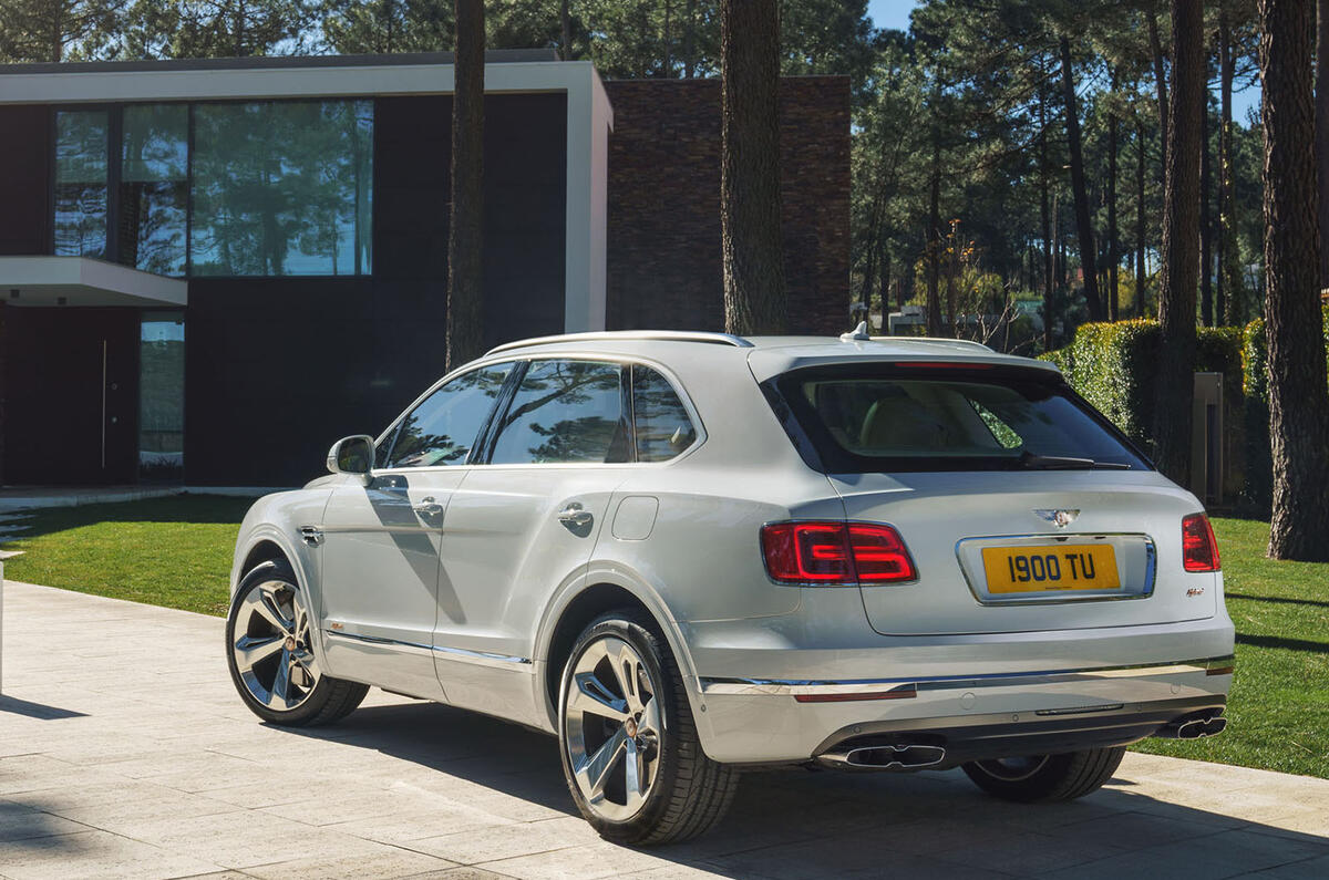 Bentley Bentayga hybrid