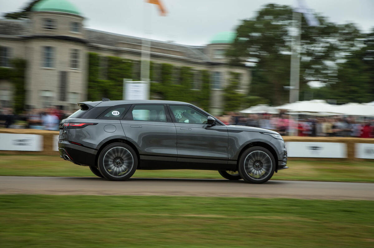 RANGE ROVER VELAR