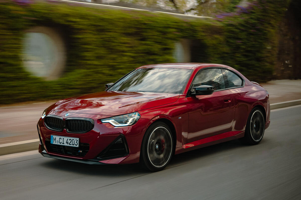 BMW 2 Series 2024 update front quarter tracking BMW 2 Series 2024 update front quarter tracking