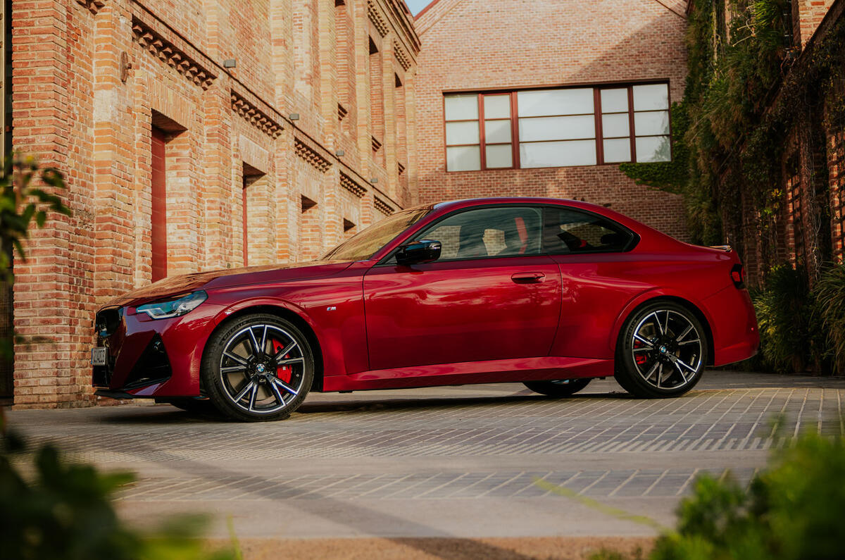 BMW 2 Series 2024 update side BMW 2 Series 2024 update side