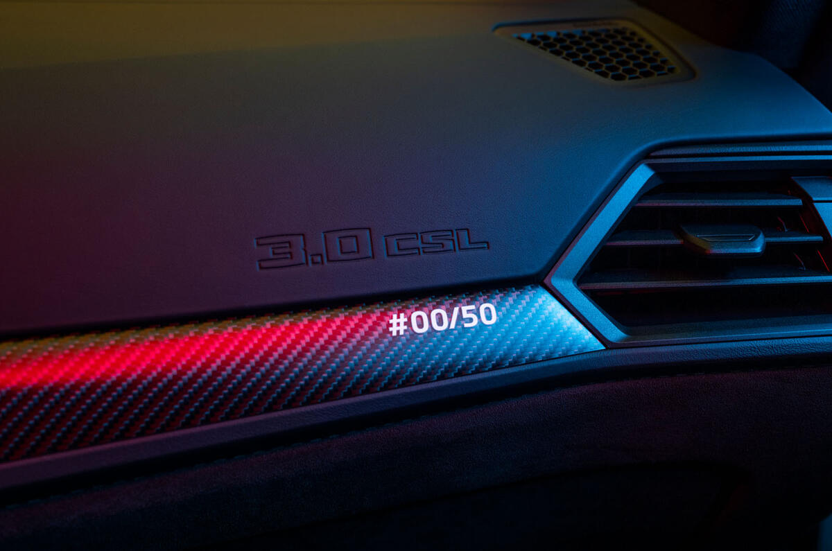 BMW 3.0 CSL 2022 dashboard detail BMW 3.0 CSL 2022 dashboard detail