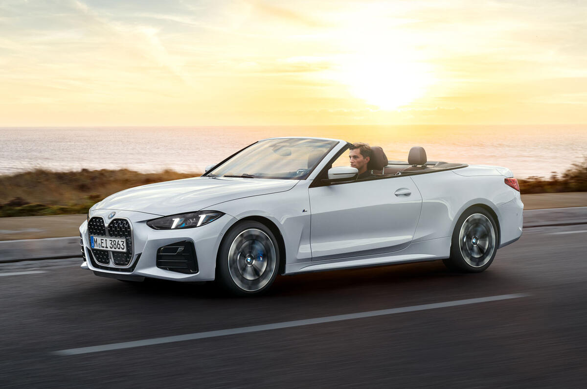 BMW 4 Series Convertible 2024 front quarter