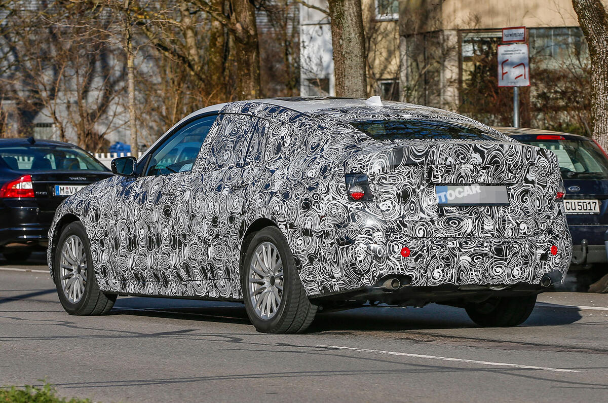 2017 BMW 5 Series GT spy shots