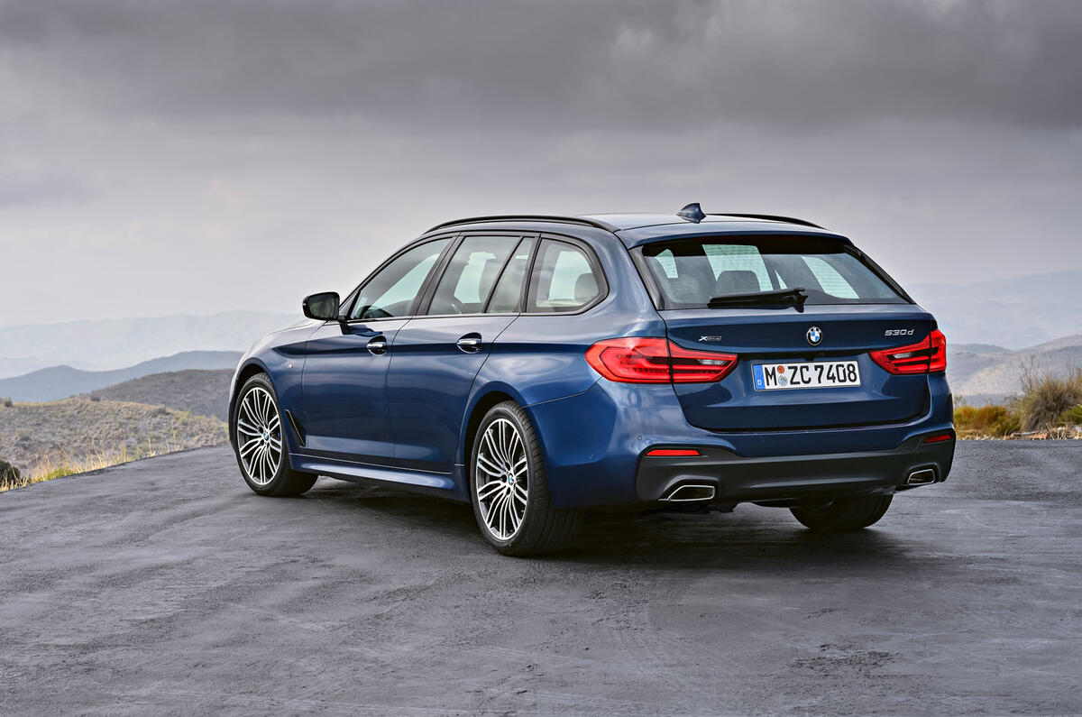 2017 BMW 5 Series Touring rear
