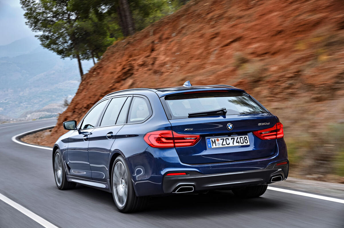 2017 BMW 5 Series Touring rear lights