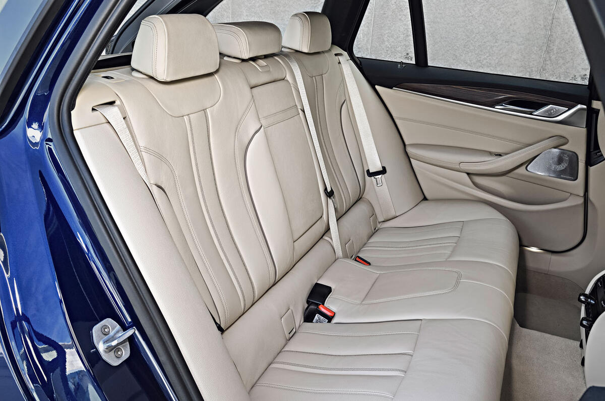 2017 BMW 5 Series Touring back seats
