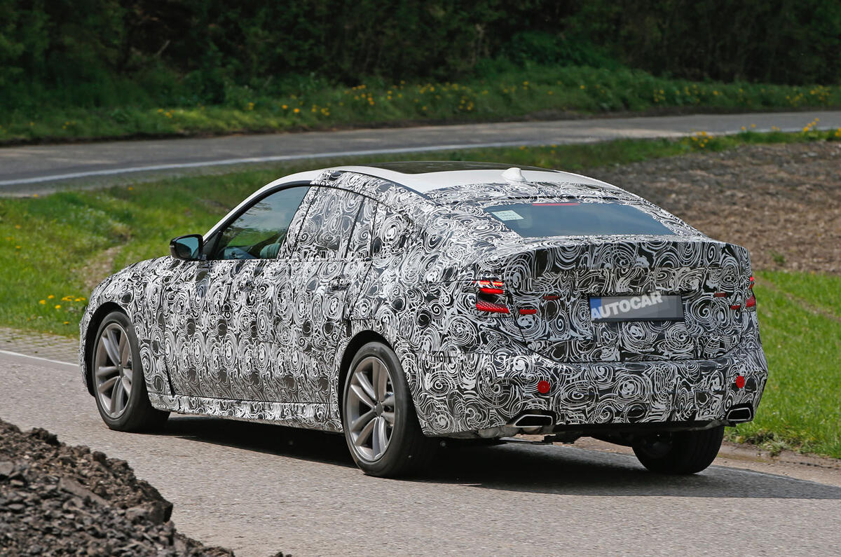 2017 BMW 5 Series GT spy shots