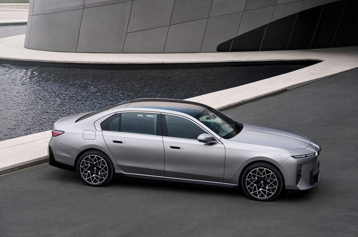 BMW 7 Series facelift 2026 035