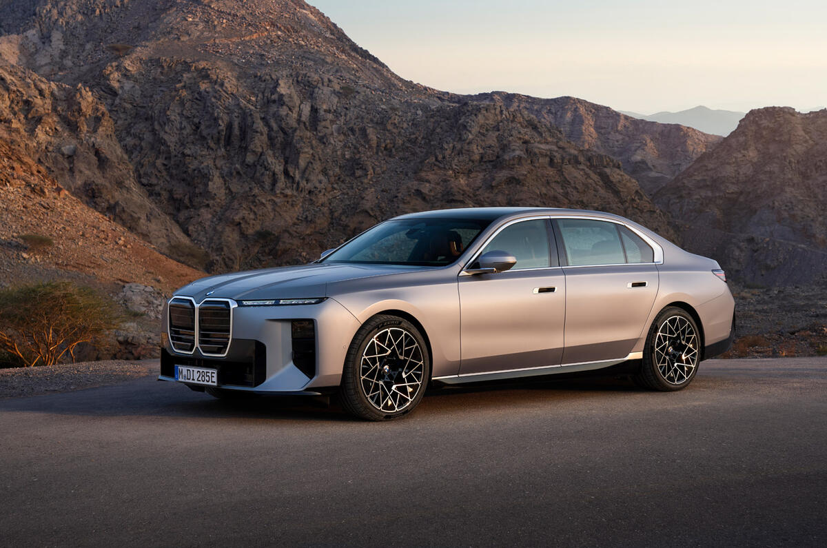 BMW 7 Series facelift 2026 037