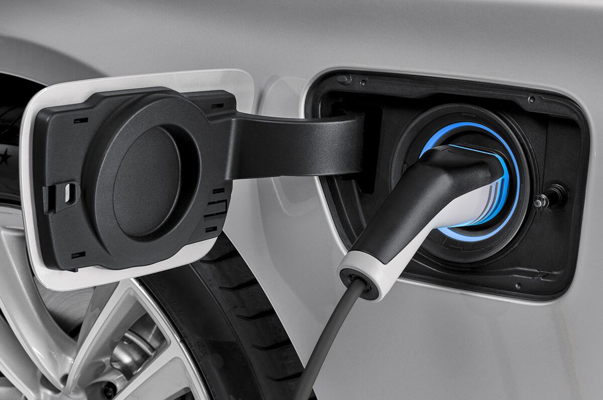 BMW 7 Series 740e iPerformance