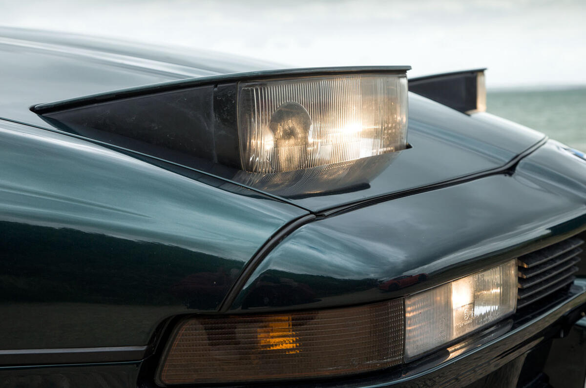 BMW 8 Series E31