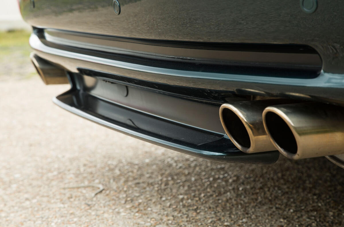BMW 8 Series E31