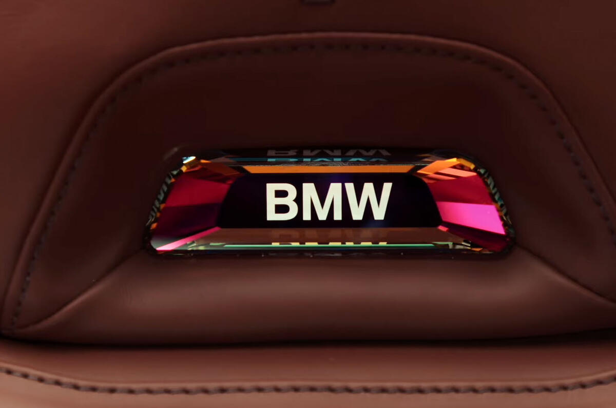 BMW Concept Skytop leak seat crystal BMW Concept Skytop leak seat crystal