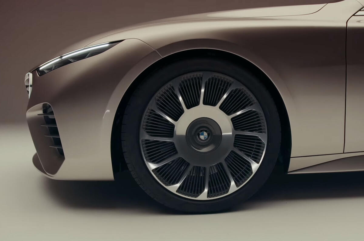 BMW Concept Skytop leak wheel detail BMW Concept Skytop leak wheel detail