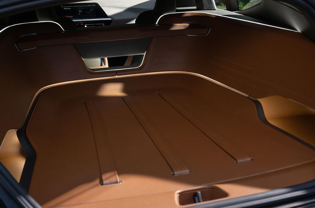 BMW Concept Touring  Coupé boot BMW Concept Touring  Coupé boot