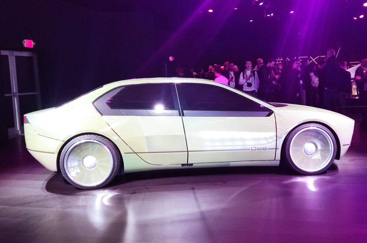 BMW DEE concept at CES 