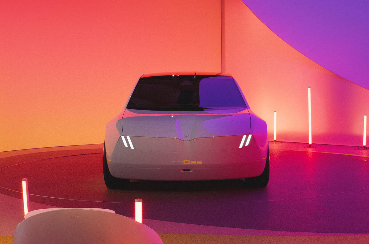 BMW i Vision Dee concept front