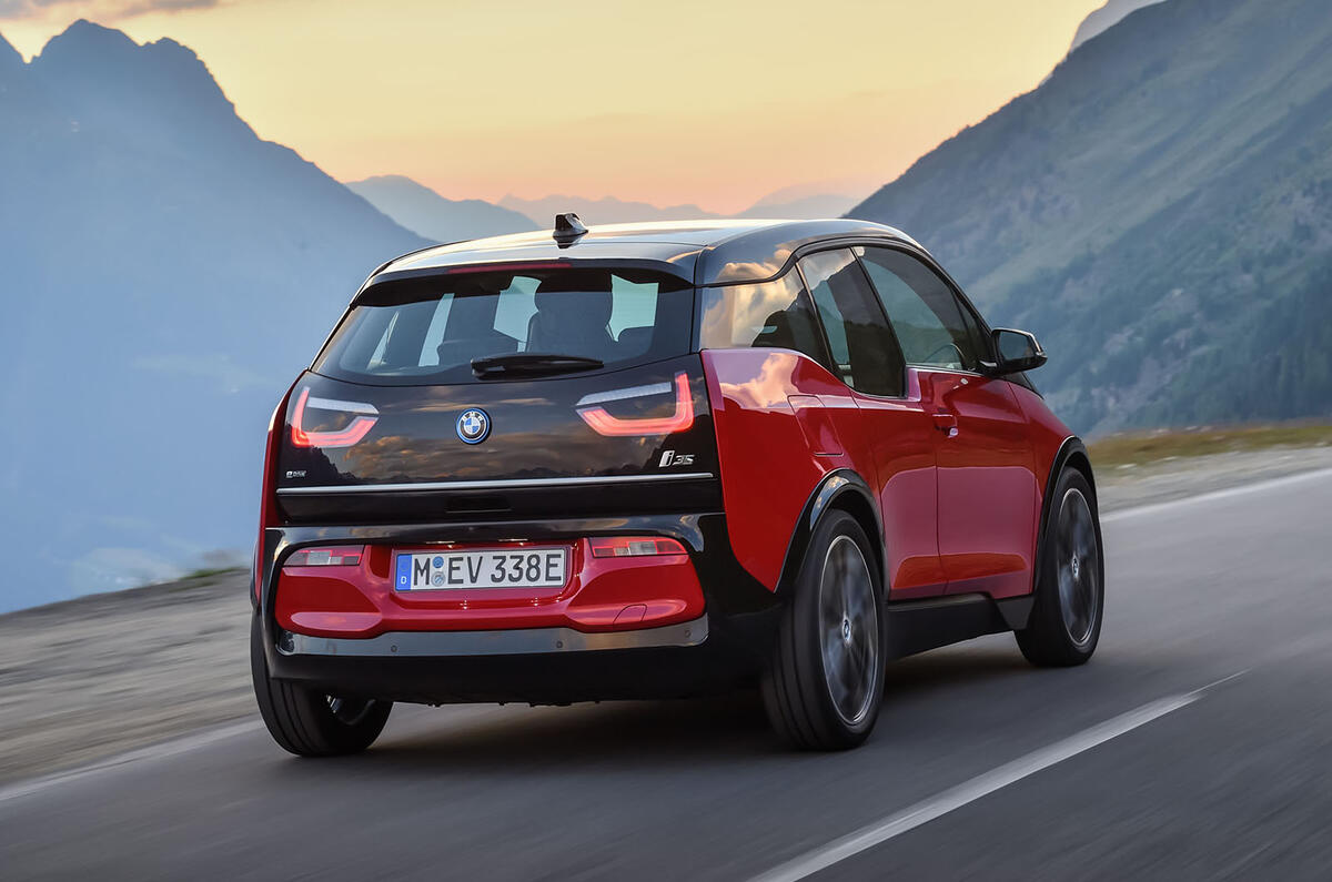 BMW i3 and i3s launched with more range and performance