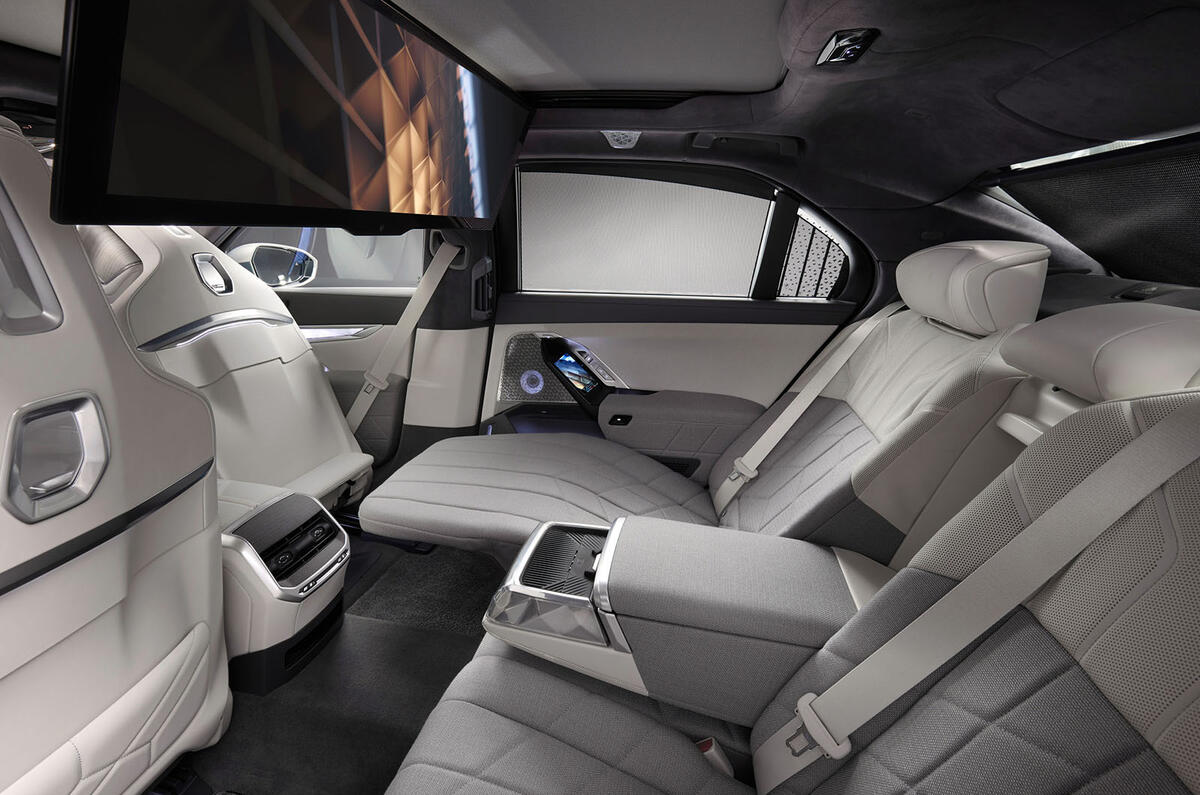 bmw i7 xdrive60 89 bmw i7 xdrive60 89