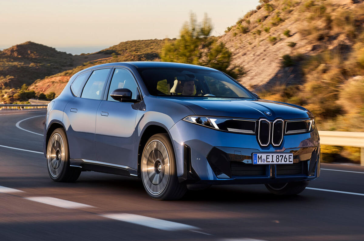 BMW iX3 2026 front quarter tracking