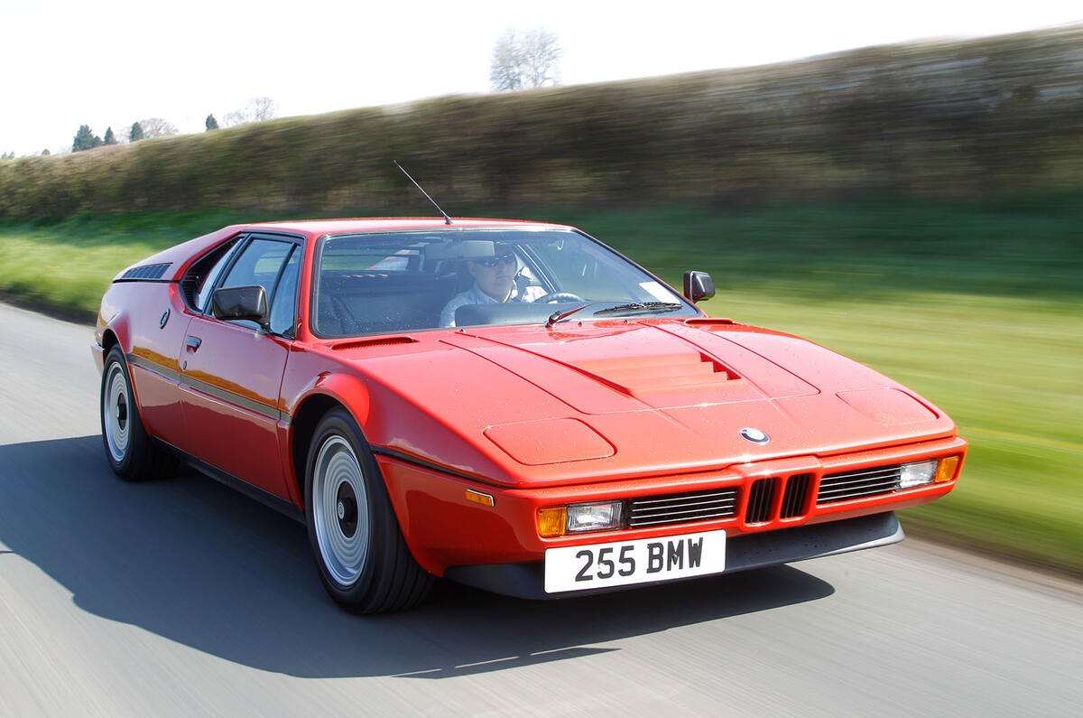 BMW M1 front three quarter tracking