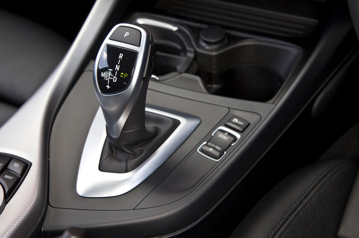 BMW M135i 2012 gear lever BMW M135i 2012 gear lever