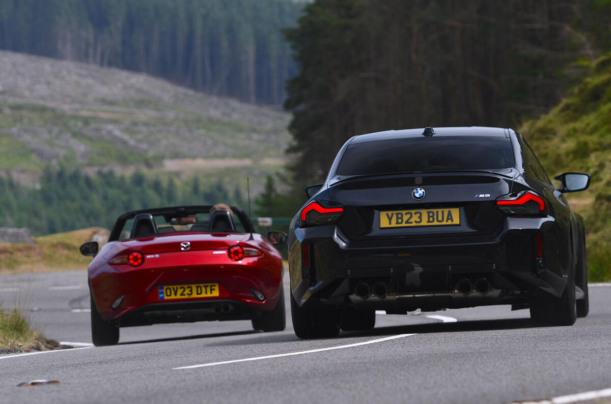 BMW M2 vs Honda Civic Type R vs Mazda MX 5 72