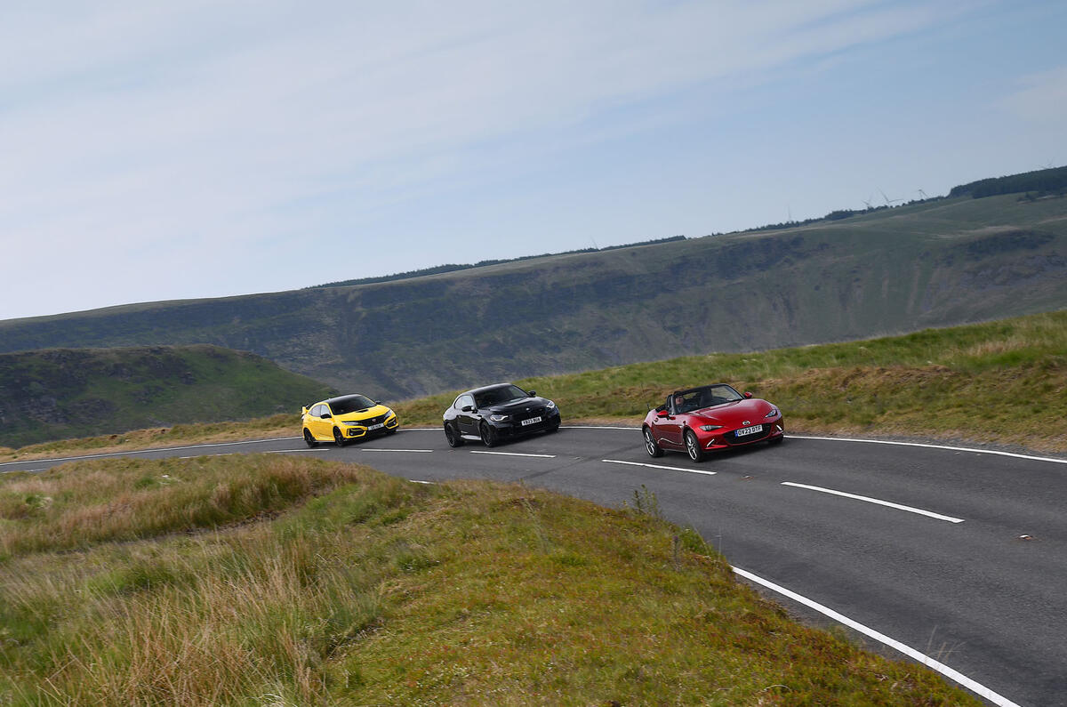BMW M2 vs Honda Civic Type R vs Mazda MX 5 79