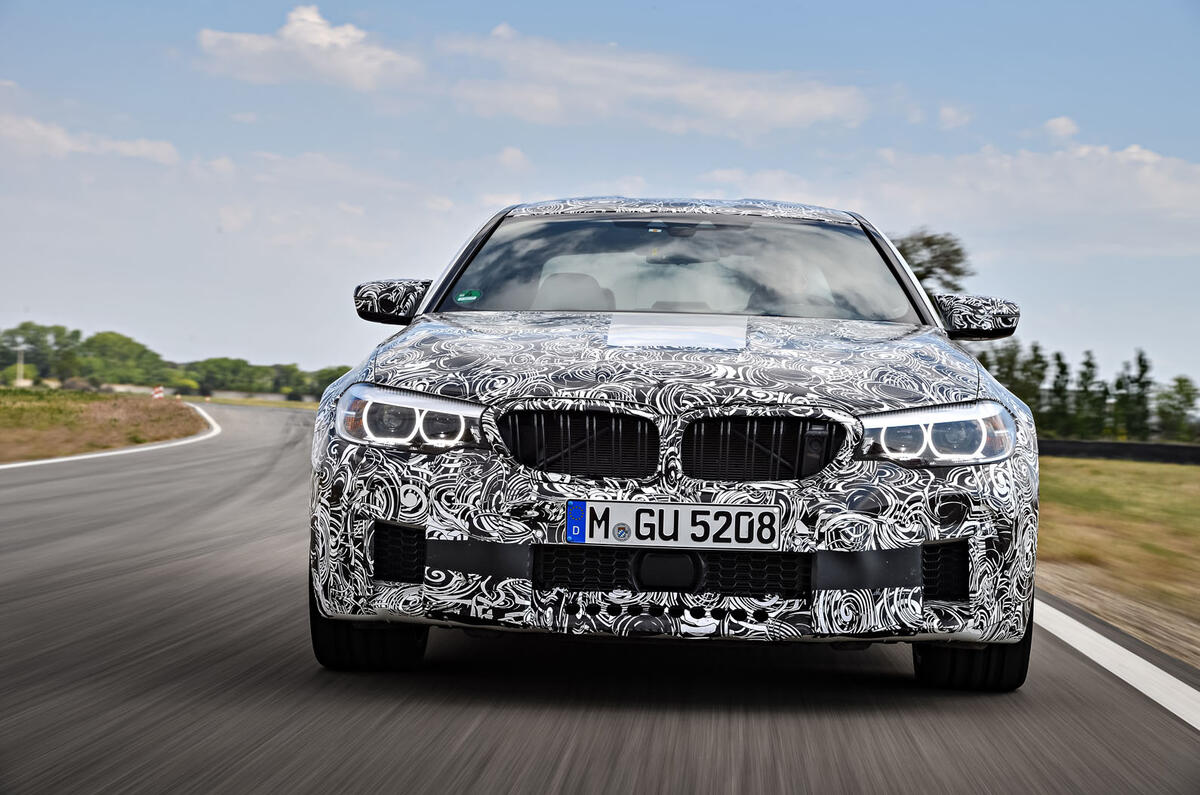 2018 BMW M5 Prototype Front Track