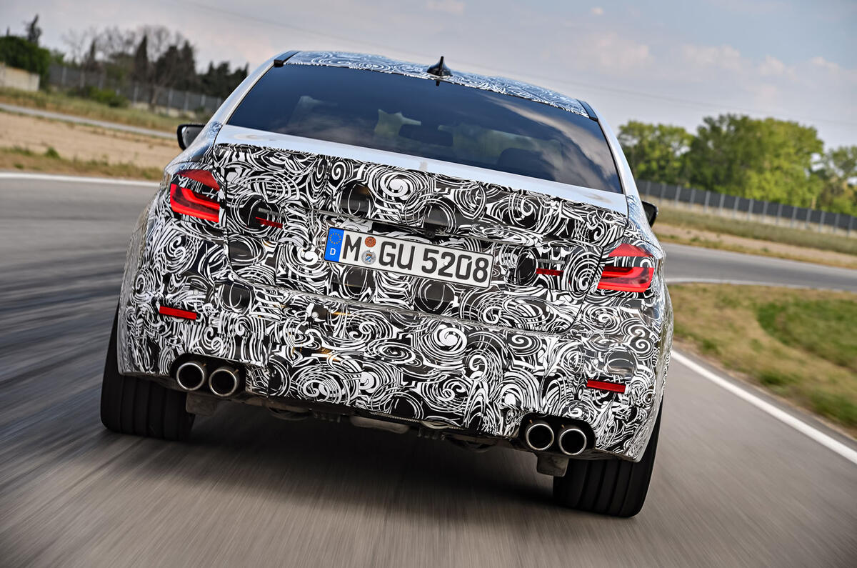 2018 BMW M5 Prototype Rear Track