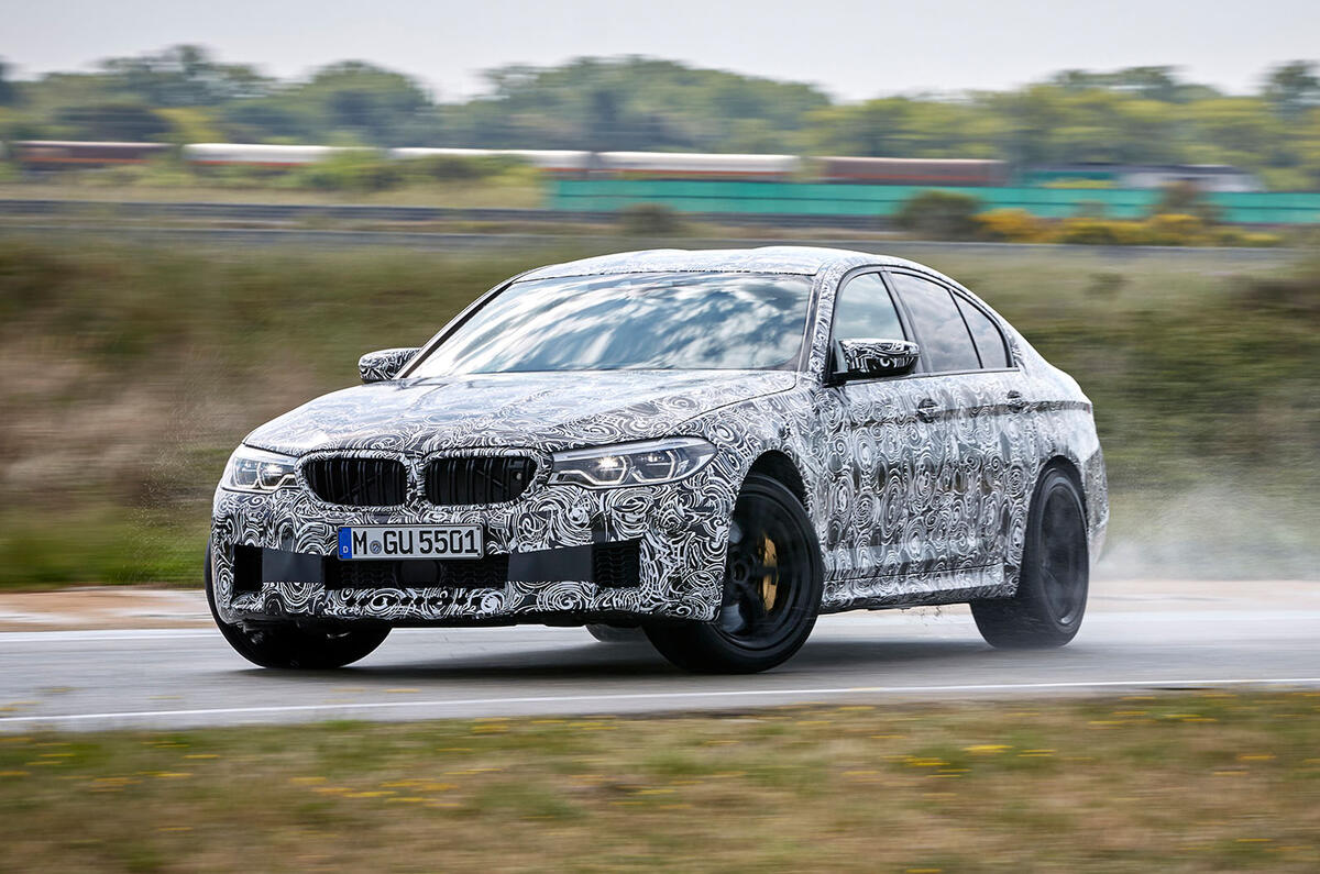 2018 BMW M5 Prototype Race Track