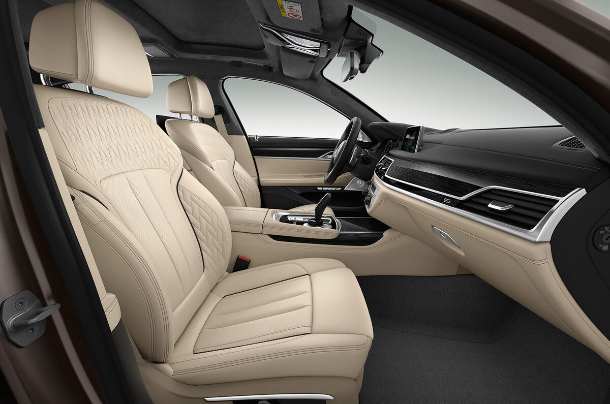 BMW 7 Series M760Li xDrive V12