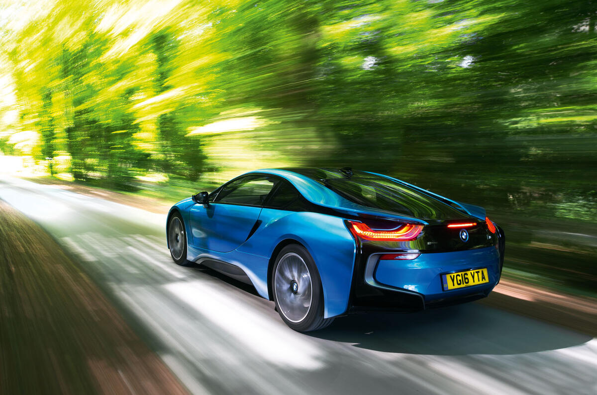 BMW i8