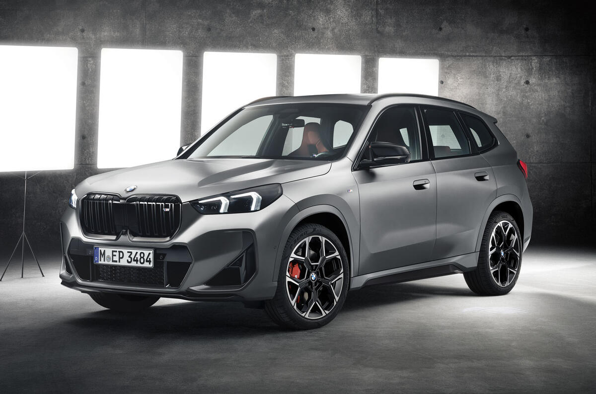 BMW X1 M35i 2023 front quarter static