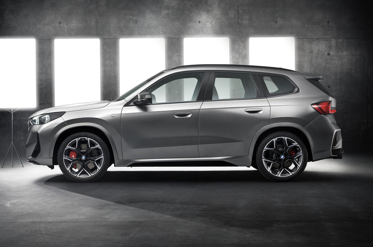 BMW X1 M35i 2023 side static
