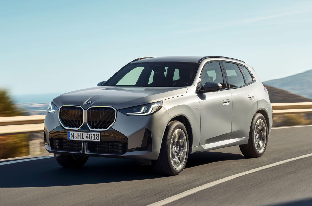 BMW X3 20 2024 front quarter tracking BMW X3 20 2024 front quarter tracking