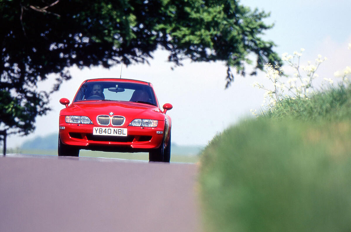 BMW Z3 M Coupe 1998 front hill BMW Z3 M Coupe 1998 front hill