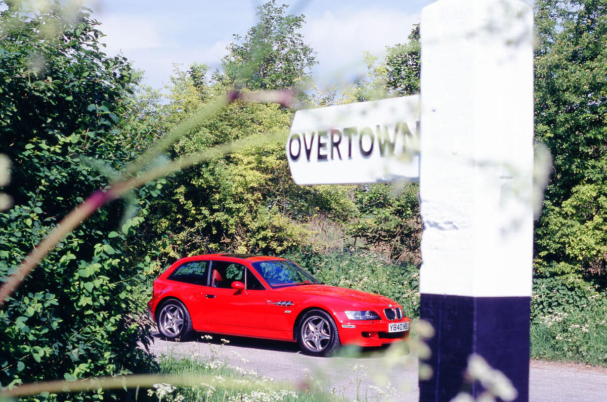 BMW Z3 M Coupe 1998 front passing sign BMW Z3 M Coupe 1998 front passing sign