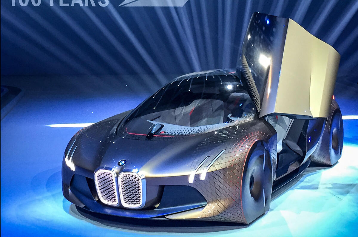 BMW Vision Next 100 concept car 