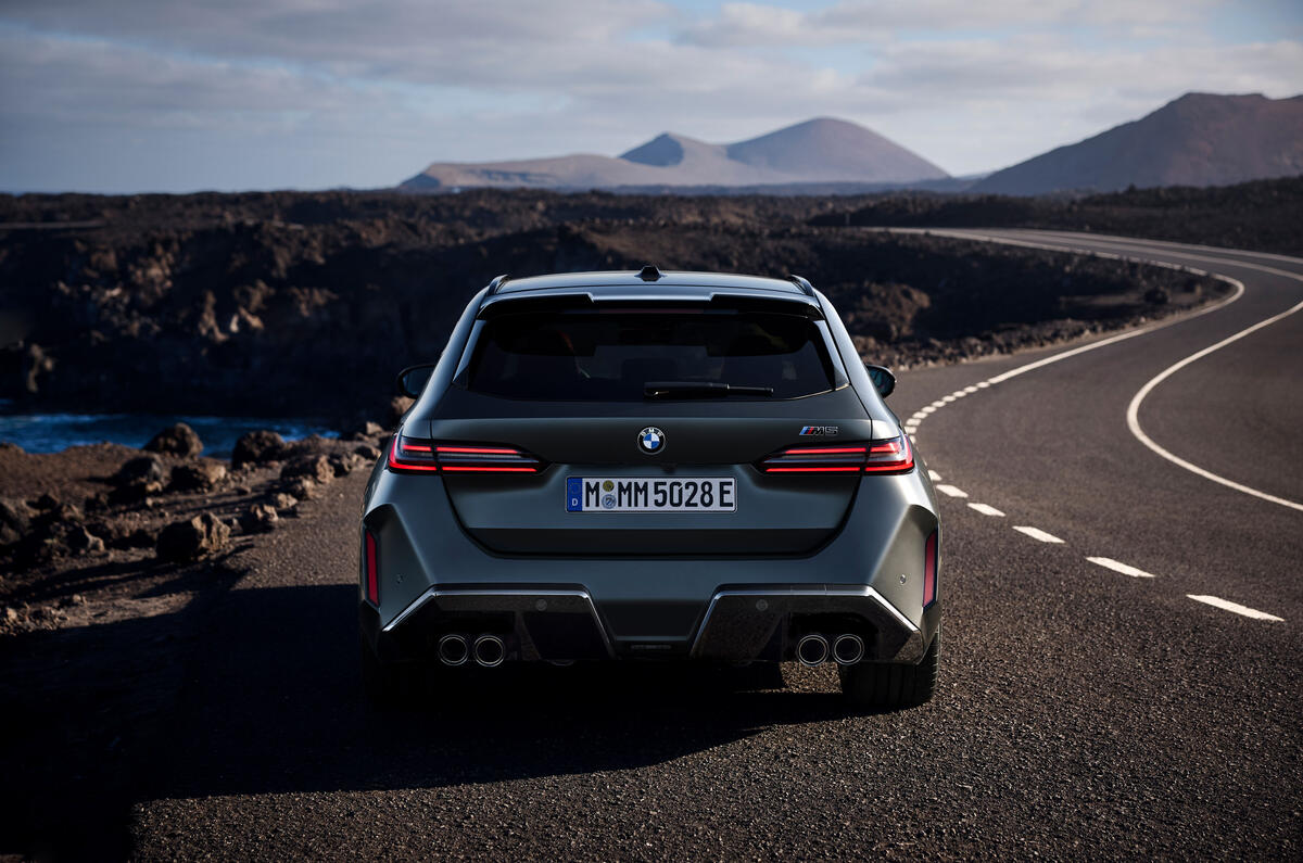 BMW  BMW