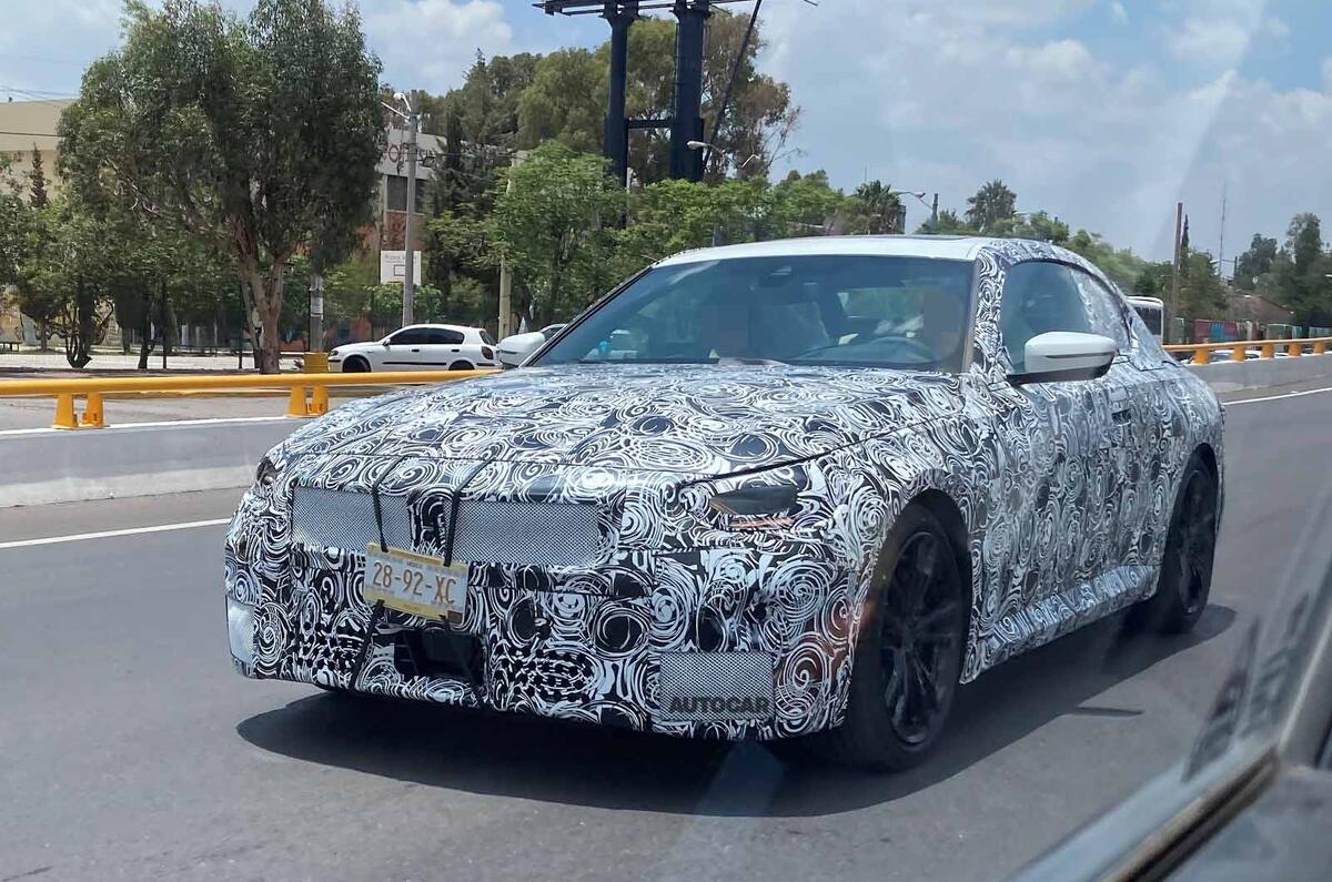 BMW 2 Series coupe spyshots front BMW 2 Series coupe spyshots front