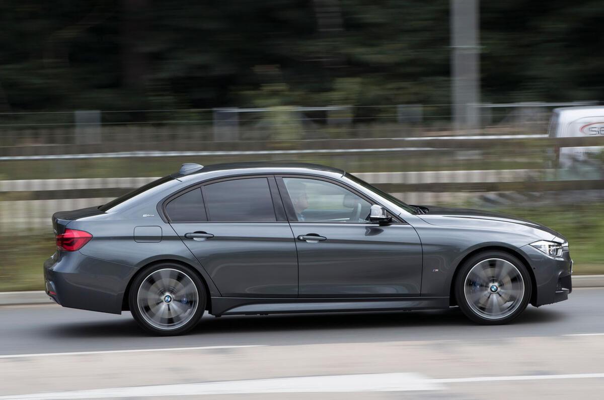 2017 BMW 330e - side