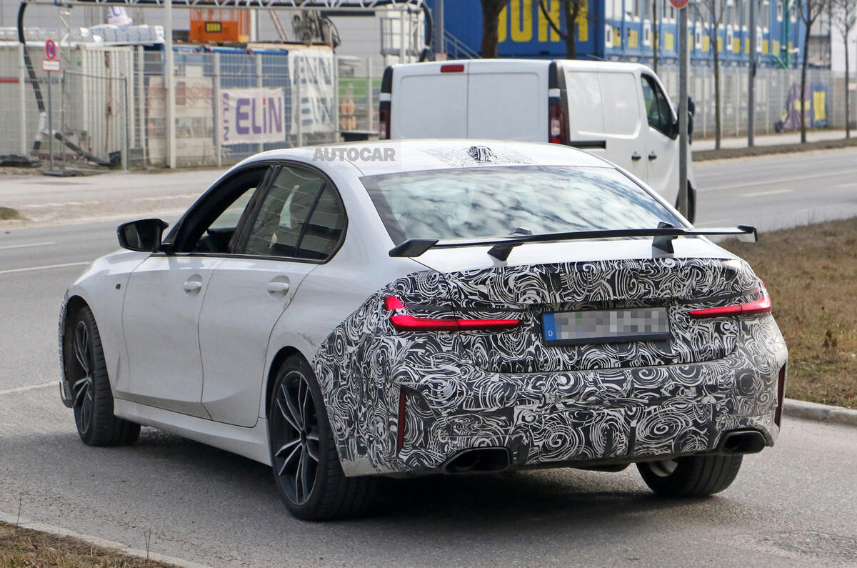 BMW 3 Series facelift M Performance 13 BMW 3 Series facelift M Performance 13