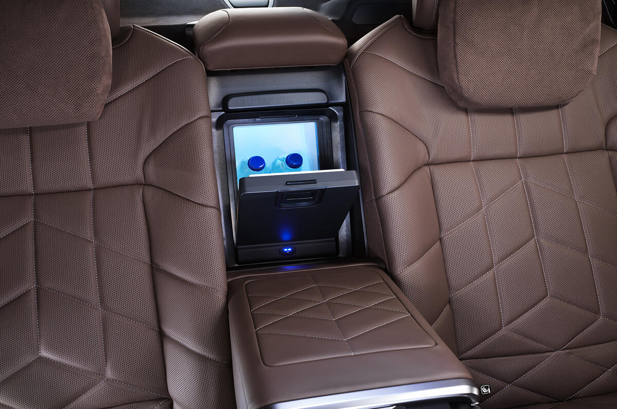 BMW 7 Series Protection rear interior