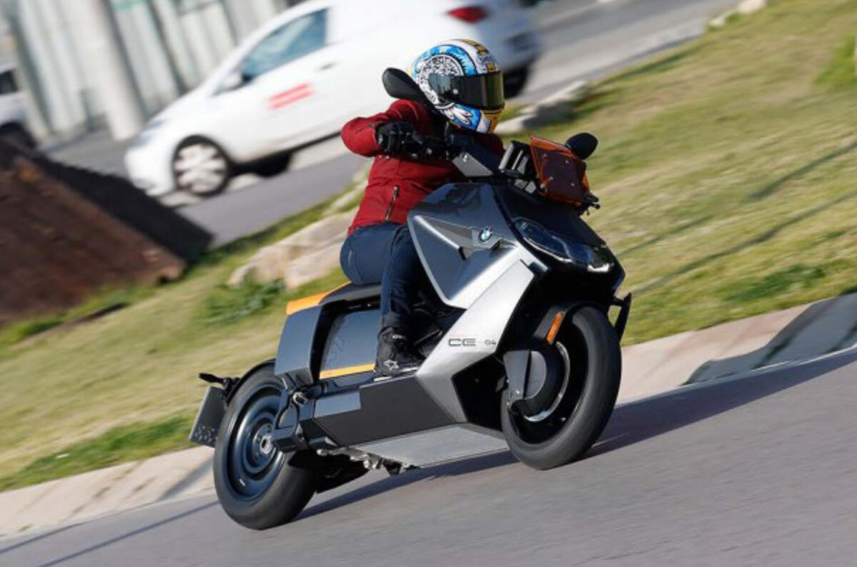 bmw ce 04 child mj 02 1
