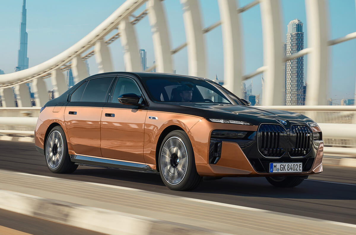 BMW i7 M70 front dynamic BMW i7 M70 front dynamic